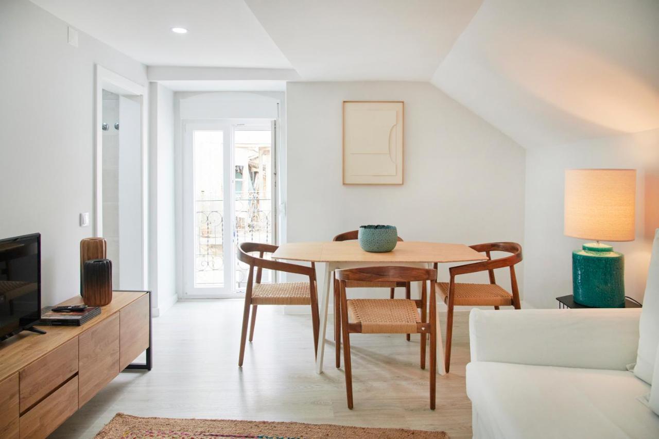 Renovated House Near Beaches, By Timecooler 세투발 외부 사진